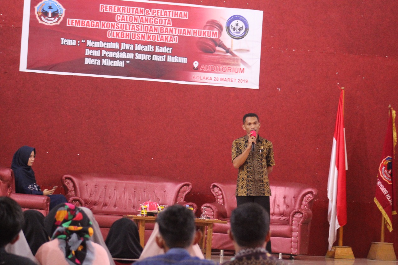 Hakim PA Kolaka Sajikan Materi Di Kegiatan LKBH USN Kolaka