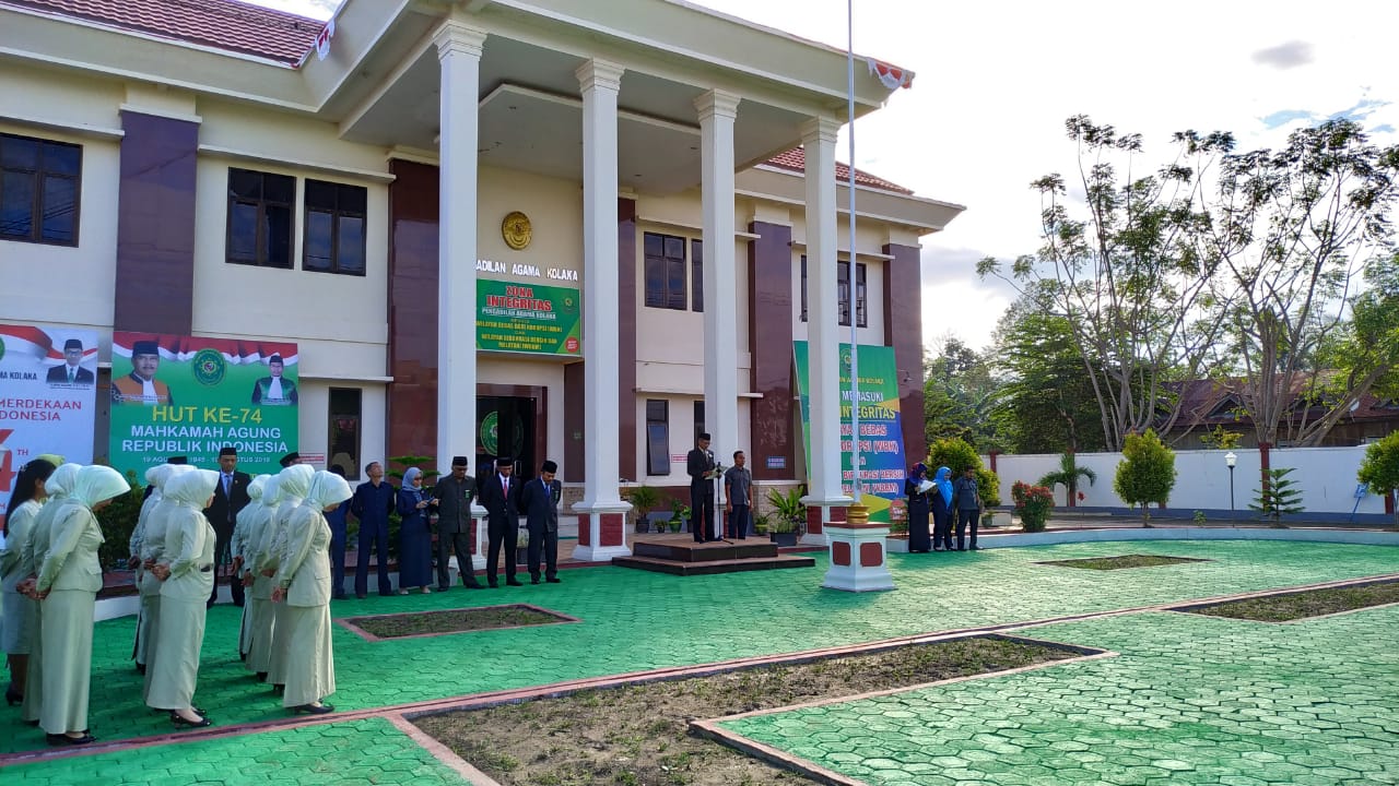 Peringati HUT Mahkamah Agung Ke-74, PA dan PN Kolaka Upacara Bersama